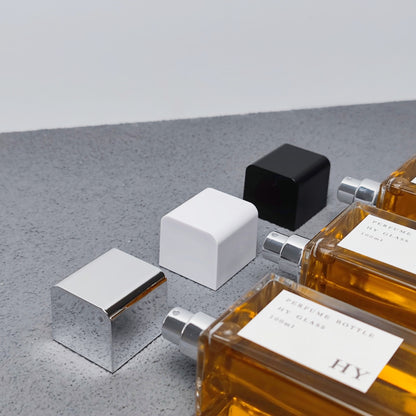 Luxury 100ml Thick Bottom Clear Glass Square Perfume Bottle Screen Printed White Black Glossy Silver Magnetic Cap Pump Sprayer
