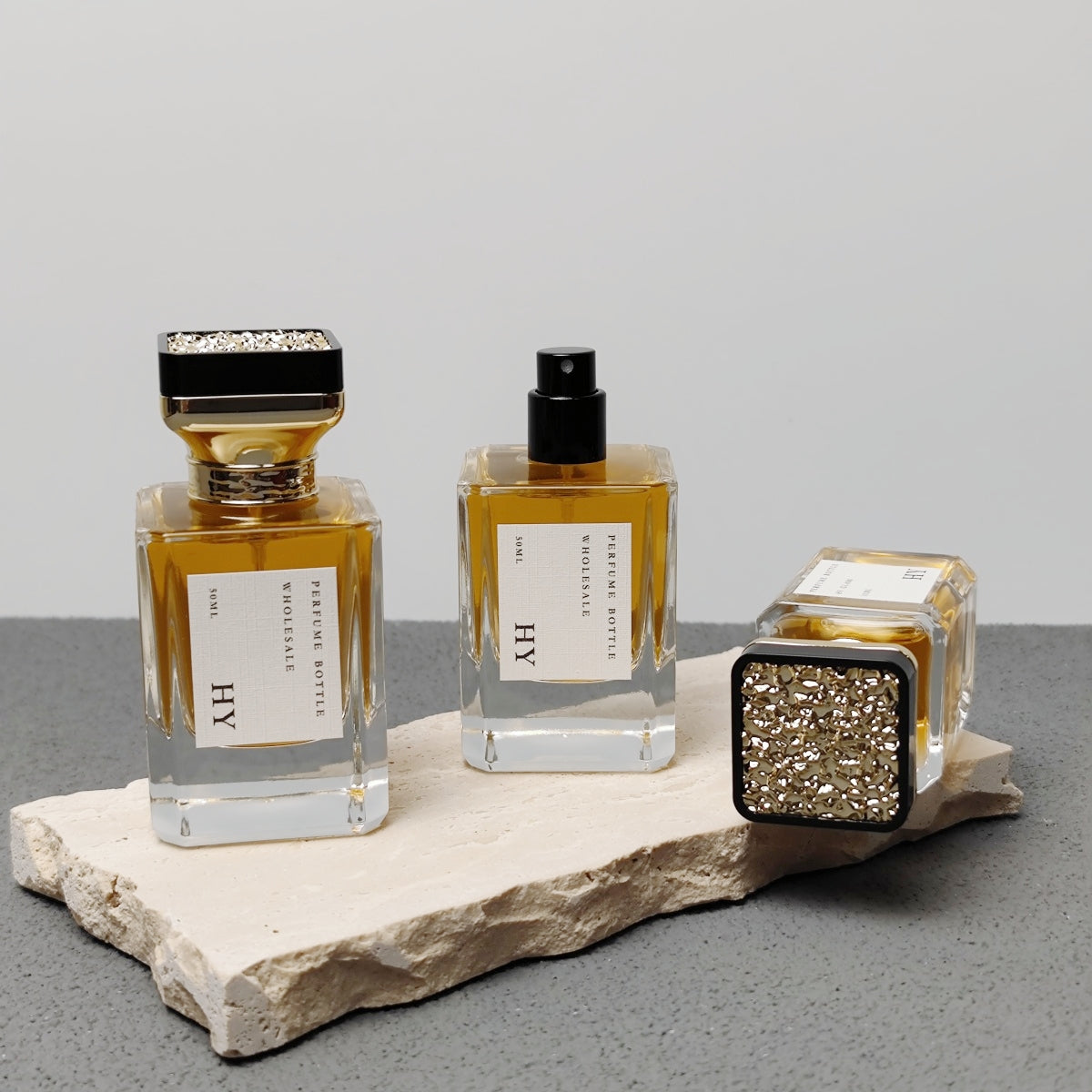 30ml 50ml 100ml Square Luxury Empty Perfume Cologne Bottle Crimp Neck with Atomizer and Unique Designed Gold Top Cap