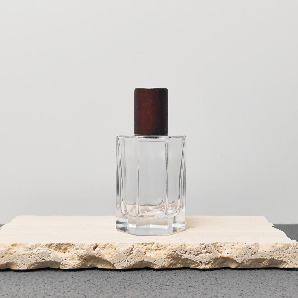 Custom 50ml Octagonal Thick Base Glass Perfume Bottle with Wood Cap Crimp Neck Perfume Container