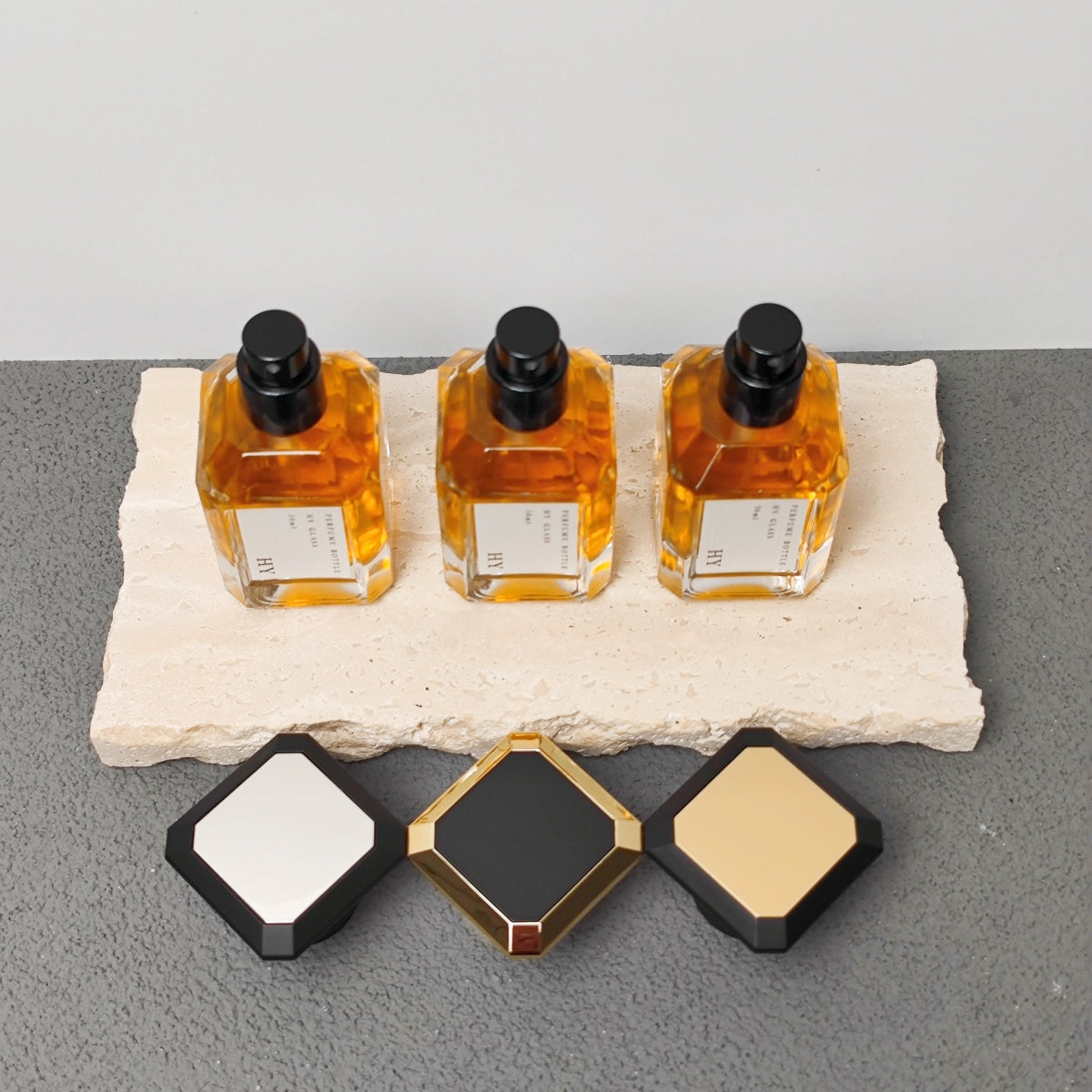 Ready to Ship Premium Glass Custom LOGO Area 30ml Square Perfume Bottle with Luxury Decorative Cap Low MOQ