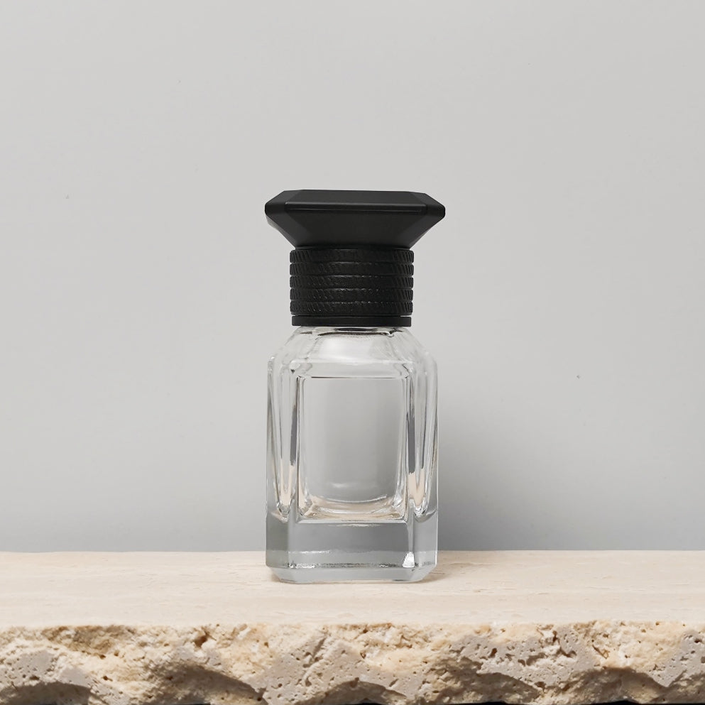 Ready to Ship Premium Glass Custom LOGO Area 30ml Square Perfume Bottle with Luxury Decorative Cap Low MOQ