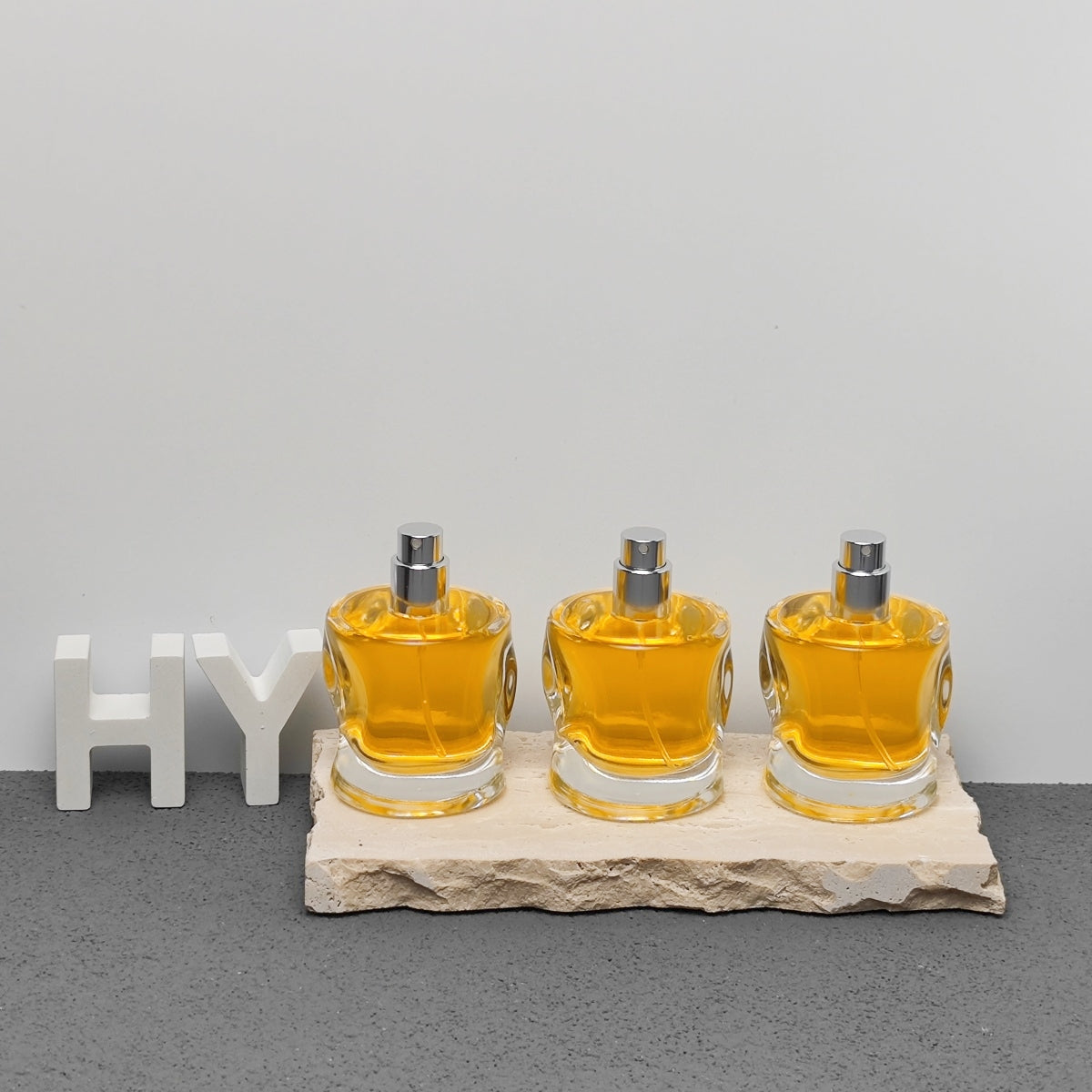 50ml Custom Empty Glass Perfume Bottle with Wooden Cap Thick Bottom Luxury Fragrance Packaging