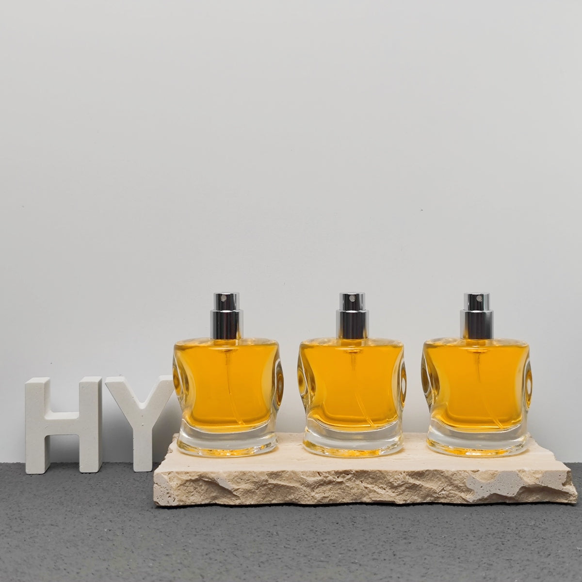 50ml Custom Empty Glass Perfume Bottle with Wooden Cap Thick Bottom Luxury Fragrance Packaging
