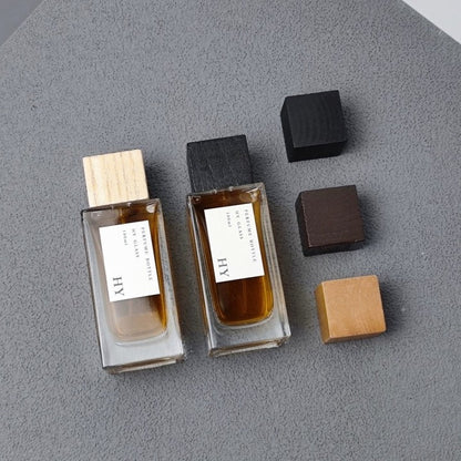 Clear Glass 100ml Square Perfume Bottle with Wooden Cap Pump Sprayer Screen Printing Customizable