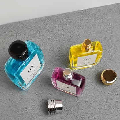 Luxury Flat Glass Perfume Spray Bottles 50ml 100ml Heavy Base Stock Bold Snake Caps Pump Crimp Neck Design Screen Printing