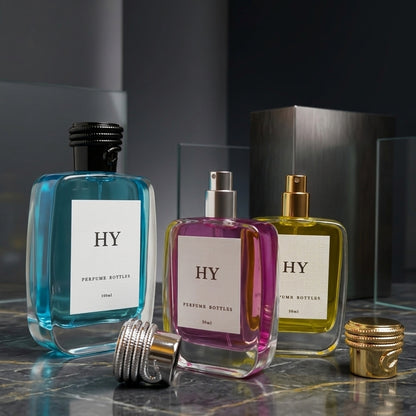 Luxury Flat Glass Perfume Spray Bottles 50ml 100ml Heavy Base Stock Bold Snake Caps Pump Crimp Neck Design Screen Printing