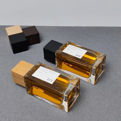 Clear Glass 100ml Square Perfume Bottle with Wooden Cap Pump Sprayer Screen Printing Customizable