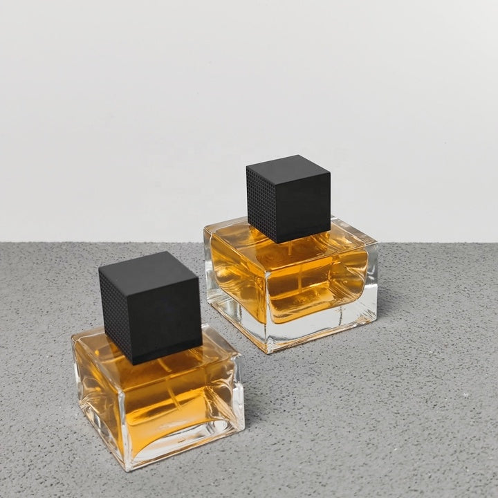 Luxury Square Glass Crimp Neck 50ml 100ml Empty Perfume Bottles with Pump Sprayer Screen Printing Wood and Plastic