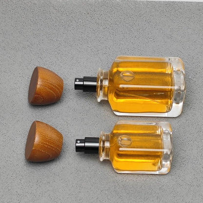 Luxury Unique Square Design 50ml 100ml Arabic Perfume Bottles with Crimp Atomizer and Wood Cap Screen Printing