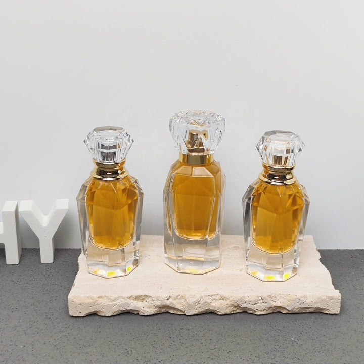 30ml 50ml Luxury Faceted Glass Perfume Bottle with Crystal Cap Custom Fragrance Packaging