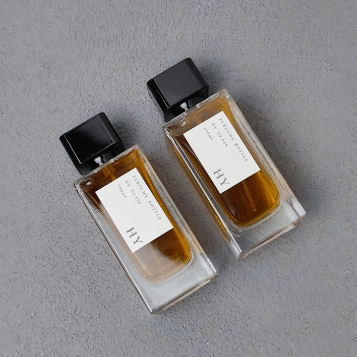 Square and Tall Design 100ml Bulk Perfume Empty Spray Bottles with Glossy Black Cap Screen Printing Pump Sprayer Glass