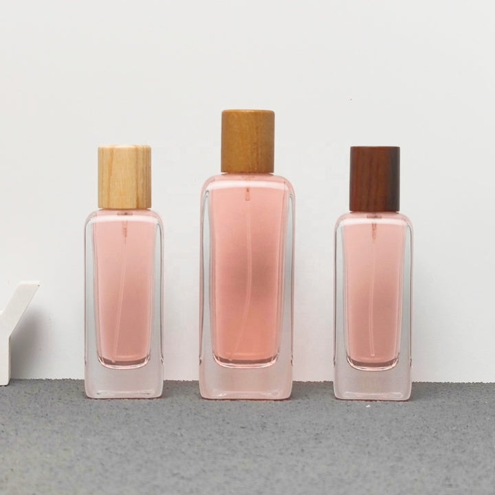 HY Glass 50ml 100ml Luxury Square Empty Perfume Glass Bottle with Spray Pump Plastic Cap or Wooden Cap for Fragrance Packaging