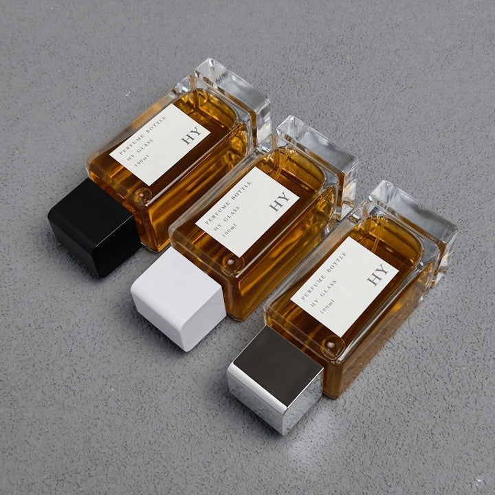 Luxury 100ml Thick Bottom Clear Glass Square Perfume Bottle Screen Printed White Black Glossy Silver Magnetic Cap Pump Sprayer