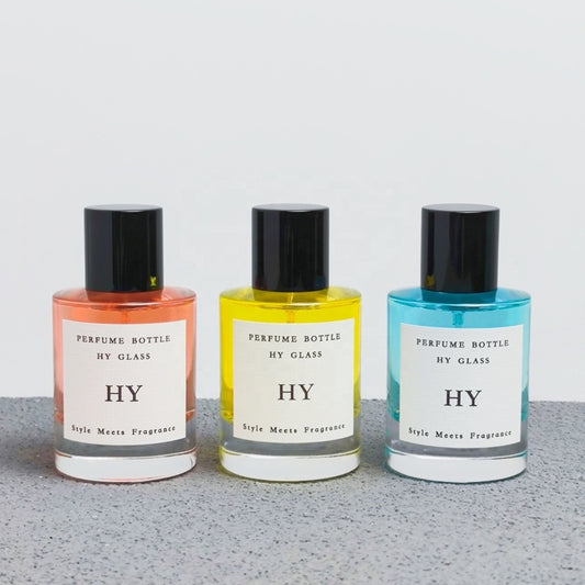 High Quality 50ml Minimalist Empty Glass Perfume Spray Bottle Crimp Neck and Black Cap with Pump Sealer