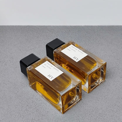 Square and Tall Design 100ml Bulk Perfume Empty Spray Bottles with Glossy Black Cap Screen Printing Pump Sprayer Glass