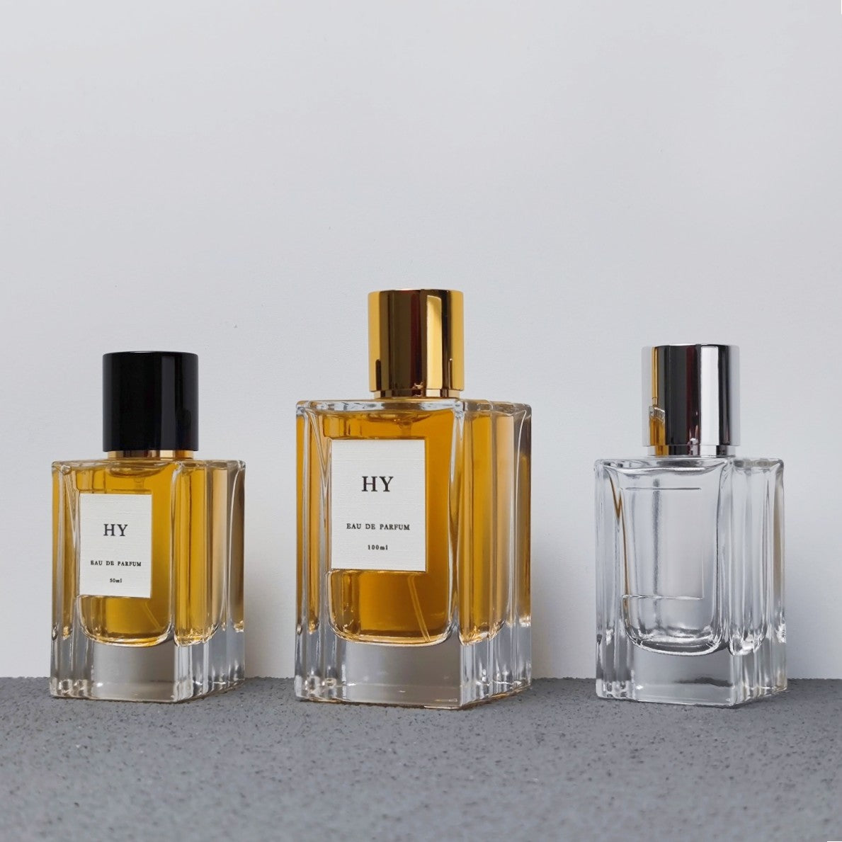 50ml 100ml Clear Glass Square Bottle Wavy Sides for Perfume Screen Printed Black Gold Silver Ribbed Cylinder Cap Pump Sprayer