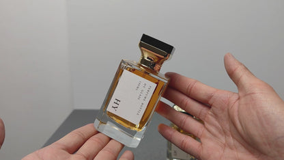 30ml 50ml 100ml Square Luxury Empty Perfume Cologne Bottle Crimp Neck with Atomizer and Unique Designed Gold Top Cap