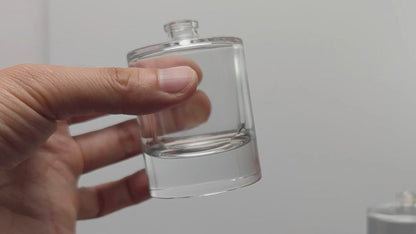 50ml Luxury Round Glass Perfume Bottle Empty Fragrance Packaging Bottle Thick Bottom Perfume Spray Bottle Custom Logo OEM ODM