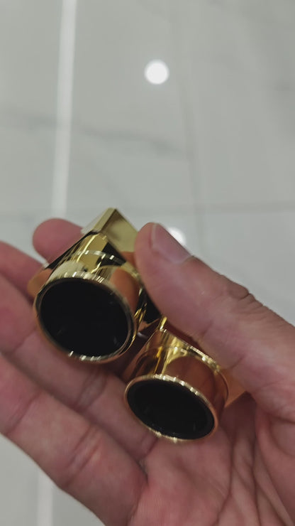 High-End 70ml 100ml Square Perfume Bottle with Silver Gold Black Pump Spray Cap Quality Stock Product with Secure Seal Atomizer