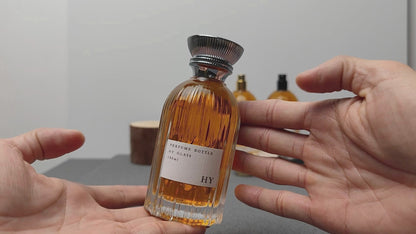 Custom 100ml Square Ribbed Glass Perfume Bottle with Alloy Metal Cap Screen Printing Pump Sprayer for Premium Fragrance Brand