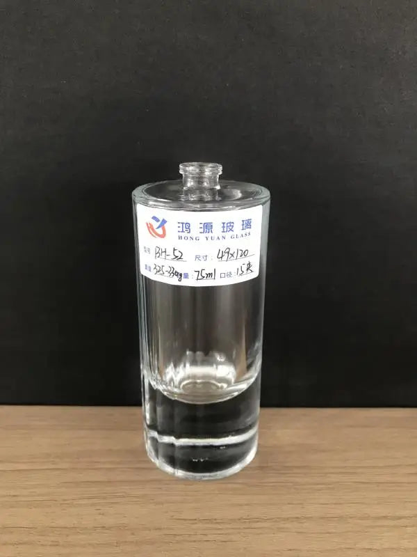 a luxury cylinder glass perfume bottle